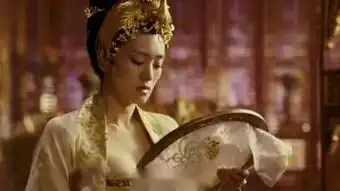 满城尽带黄金甲