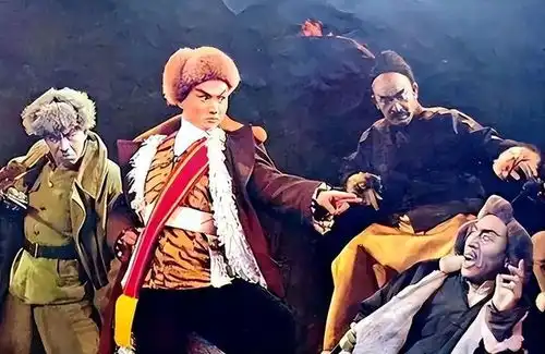 1988年智取威虎山剧组赴美演出,30余人没回来,理由让人觉得牵强