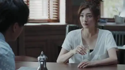 恋爱先生勒东到了父亲家过夜后,醒来江疏影居然在自己家
