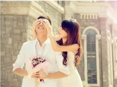 我和男友选婚纱照,大姑姐和我们一起去,大姑姐的话我说不结婚了