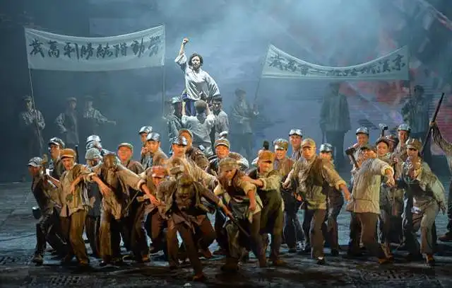 致敬2018无惧风雪勇毅前行