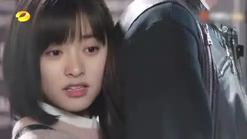 流星花园杉菜道明寺甜蜜吻戏,全程姨母笑
