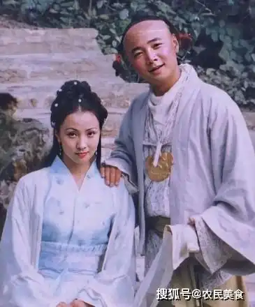 陈婷差31岁周韵差15岁蒋雯丽差12岁,她们凭什么俘获大导演
