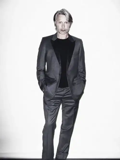 汉尼拔加盟神奇动物,德普的邪魅狂狷,还好是他接棒了
