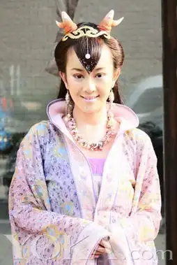 安以轩柔美白骨精新版西游哪只妖精让你心动
