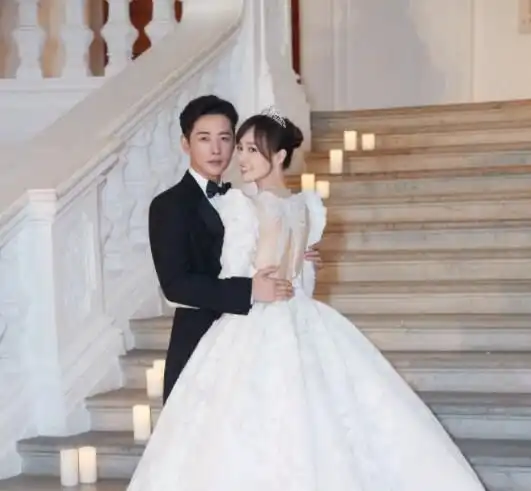 唐嫣罗晋童话婚礼照片终于出炉,爱情最美的样子这里都有