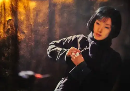 余华我这辈子就算往死里写,也写不出像活着这么受欢迎的书了
