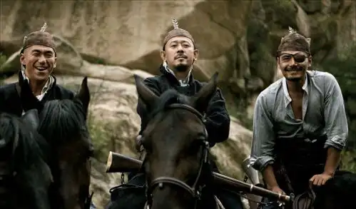 让子弹飞商业片的外表,包含着文艺片的内核