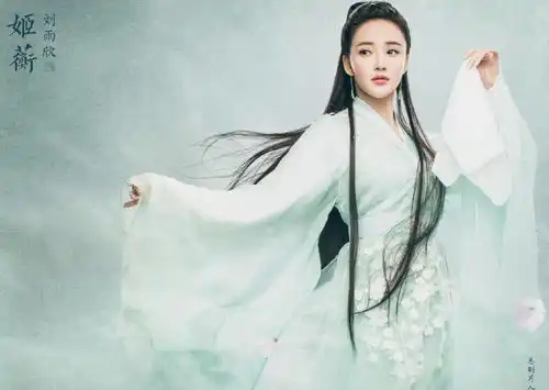 刘雨欣有多富买下枕上书版权不算啥,晒女儿照片豪宅曝光

