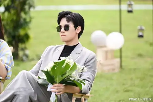 飞驰人生热爱篇胡先煦变换戏路,人设新颖,反转不断