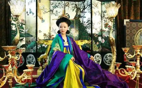 9年前播出的这部剧帅哥美女云集,连杨幂罗晋冯绍峰都只是配角
