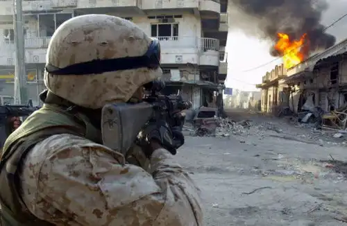 一觉醒来,发现世界全乱套了炸对手杀平民打自己