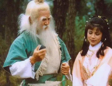 射雕英雄传罕见老照片第一张的翁美玲很穿越