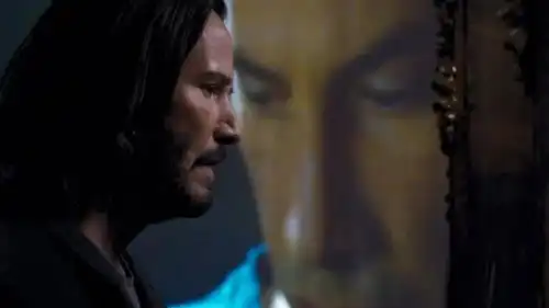 预告解析黑客帝国矩阵重启首支预告的每一秒钟中