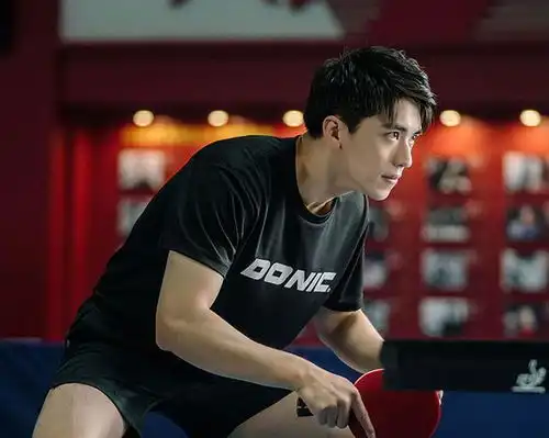 白敬亭青春竞技剧荣耀乒乓来袭,搭档许魏洲上演乒乓球大战