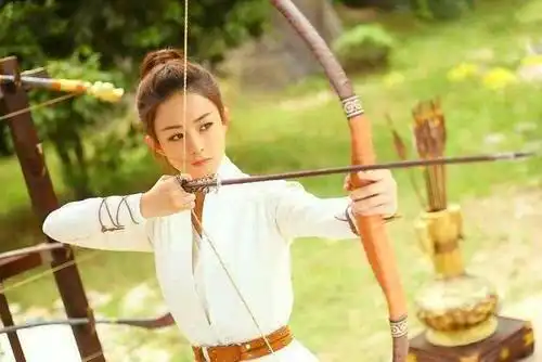 从花千骨到有翡,赵丽颖成为多少人的初恋便宜了冯绍峰
