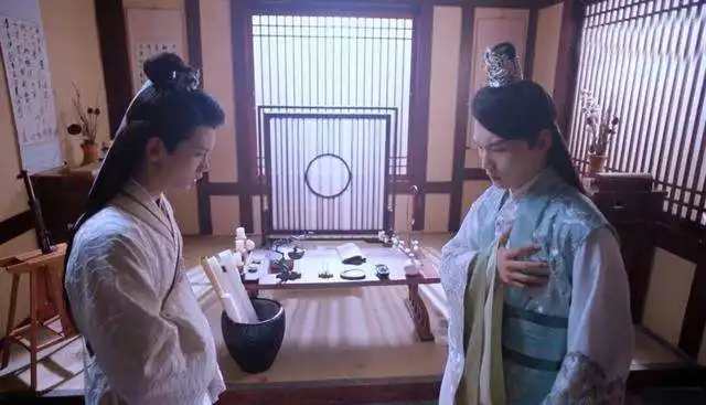 双世宠妃2八王爷墨连城与曲檀儿之间的距离,仅仅是一笼蒸饺
