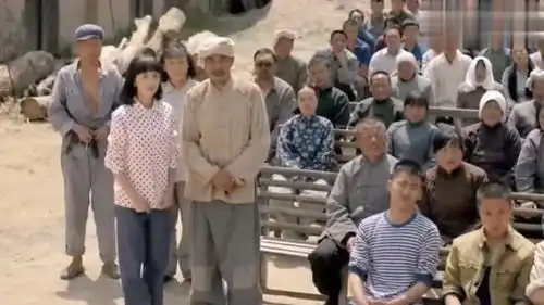 平凡的世界农民靠天,不料天不下雨,靠地地也不长苗咋活啊