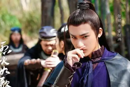 一直和当红明星合作,当了多年男配角的他,为何一直不温不火
