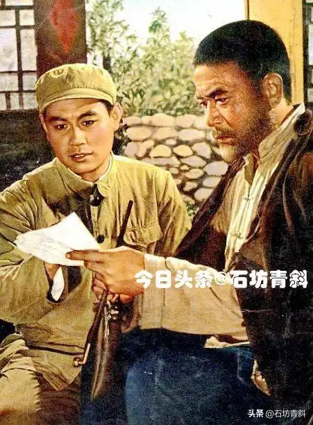 自学成才,导演过闪闪的红星,也是刘晓庆和斯琴高娃的伯乐
