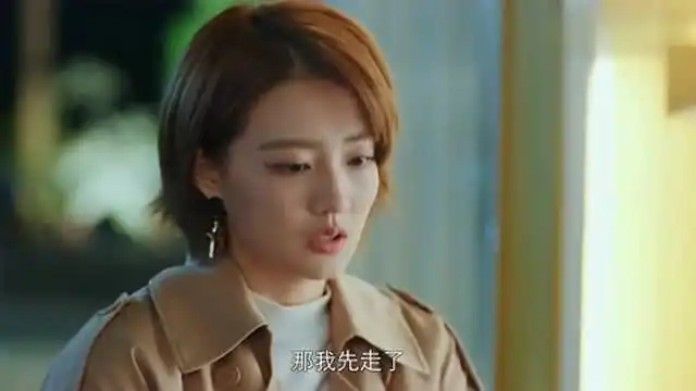 极速青春唐棠为路杰贴创可贴,他竟有些抗拒,终还是同意了