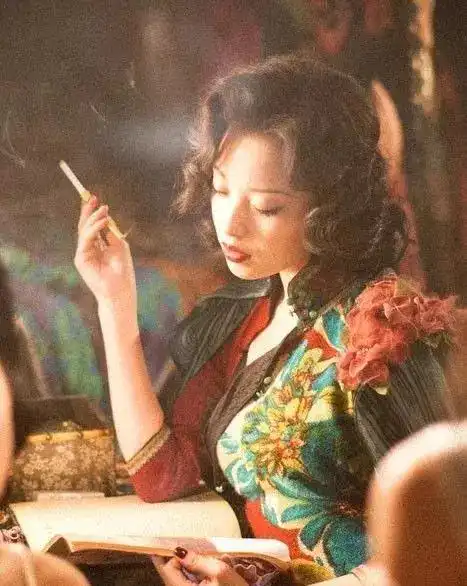 花样年华张曼玉20几套旗袍合集美人如斯,旗袍如虹