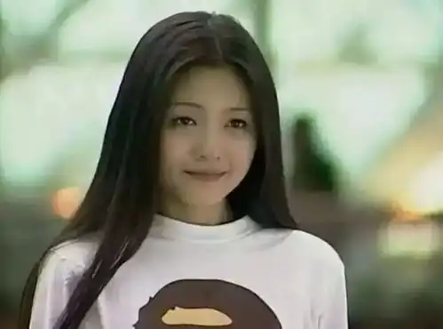 十年前的偶像剧初识不解其中意,再看已是剧中人