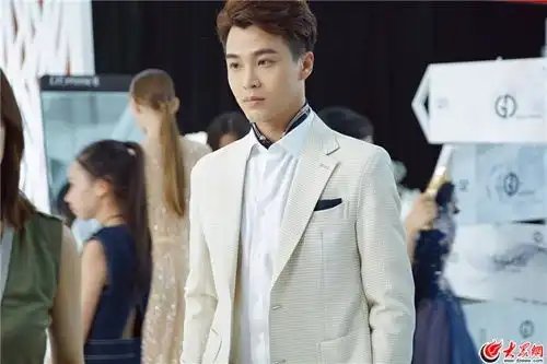 孟瑞倾城时光遇真命天女黑白cp甜蜜互怼
