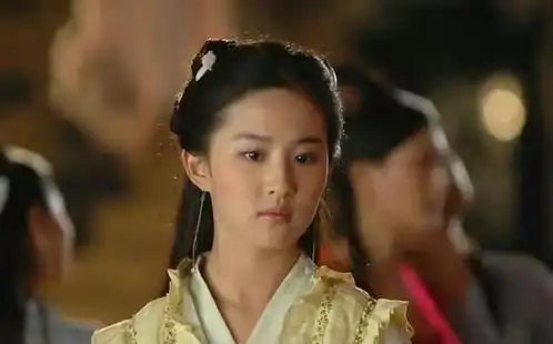 寡嫂深夜出门,渔夫跟踪被寡嫂拖至地窖,当晚失童子身
