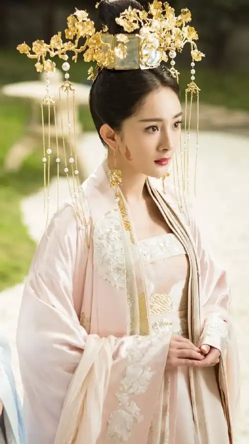 离婚也不能安生因为小糯米,刘丹再回应杨幂刘恺威绯闻
