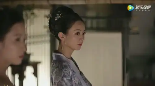 金鹰节投票白热化,易烊千玺方宣布暂停打投,王一博人气无人能挡
