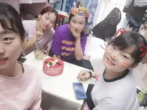 疫情结束后,我想吃火锅放风筝看电影你呢
