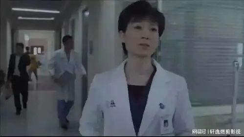 产科医生实习生两次手术太惊艳,院长一问,实在她母亲更霸道
