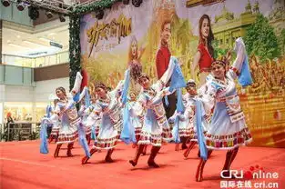 功夫瑜伽广场舞大赛火热进行大妈也玩假人挑战