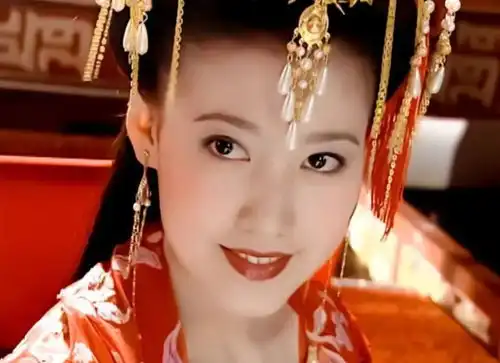 年轻时风华绝代,老了依然惊艳庆余年2这7位妈,秒杀95花