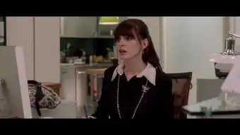 穿prada的女王中的一件衬衫