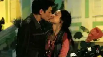 吻戏花絮之宫篇慢镜哦
