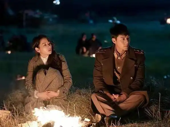 玄彬孙艺珍结婚,爱的迫降李政赫尹世莉cp成真,大写的般配
