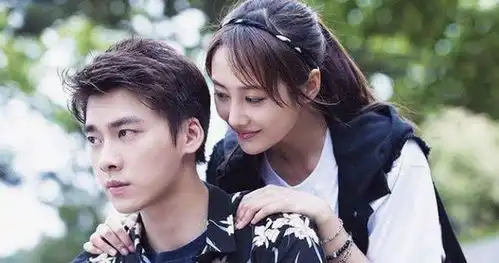 李易峰终于结束单身生活兜兜转转还是她,网友还好没有放弃