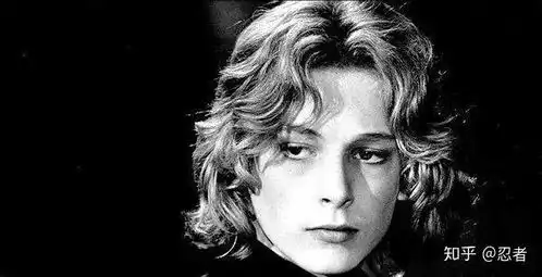 有哪些很惊艳的欧美美少年