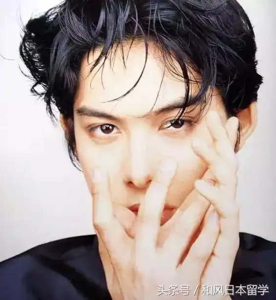 日本20世纪末最后的美少年,现在的他长这样
