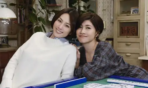 日网2021年最新人气调查最喜欢的40代美女演员内田有纪名列榜首
