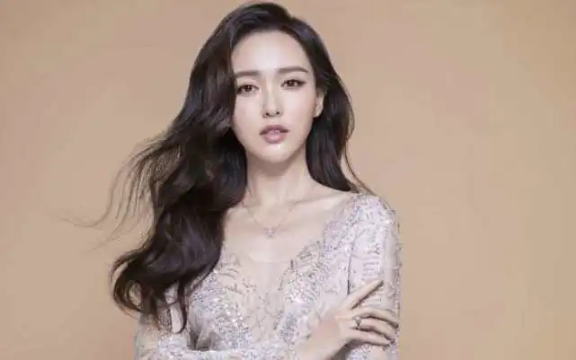 唐嫣繁花官配看完繁花原著才懂,辛芷蕾打败唐嫣成为胡歌官配竟然另有原因