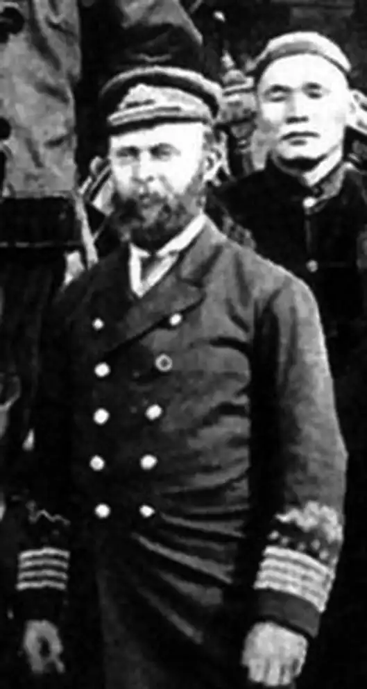 为庆祝慈禧六十大寿,光绪挪用海军经费3000万两,大修颐和园