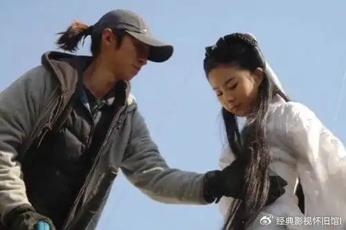 06版神雕侠侣幕后花絮刘亦菲好美,那时候骑马也是真的骑马