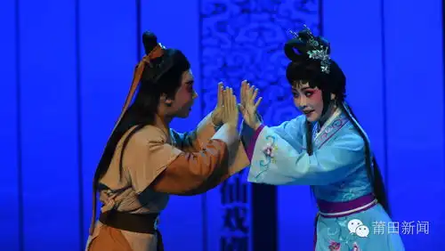 昨晚去观看莆仙戏海神妈祖展演了吗没去的亲,小编已为您准备好精彩剧照啦
