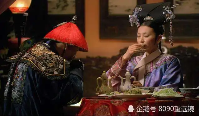 甄嬛传温实初和眉庄那一次宫里无人发现其实没待多久
