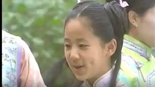 孝庄秘史杨紫小时候演过的一个小格格也很讨人喜欢呢