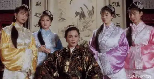 还记得周星驰电影中的华夫人吗昨天72岁生日,只有她公开祝福
