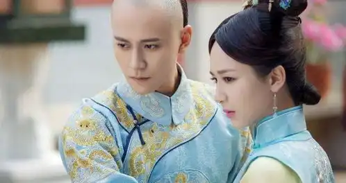 蜜汁炖鱿鱼变亲爱的热爱的,题目故事和杨紫李现表演都尬
